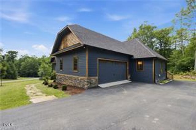 289 Linville River Drive, Linville, NC 28646