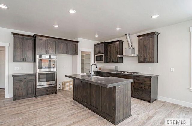 522 Vista Ridge Dr, Rexburg, ID 83440