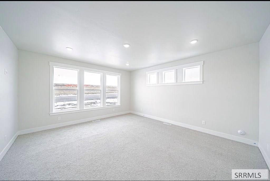 Image 16 of property listing at 522 Vista Ridge Dr, Rexburg, ID 83440