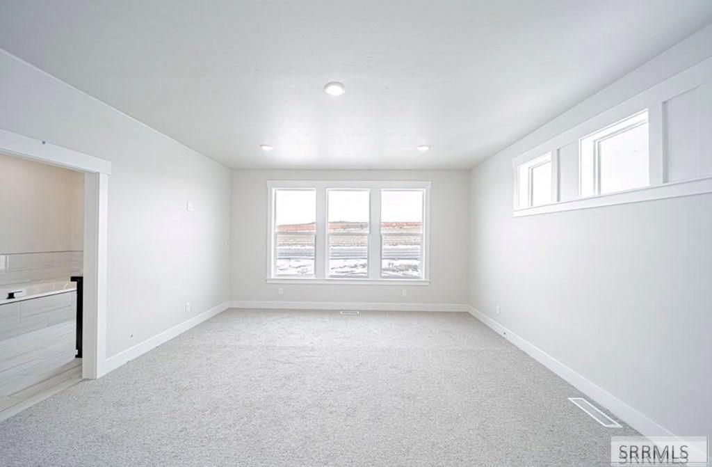 Image 18 of property listing at 522 Vista Ridge Dr, Rexburg, ID 83440