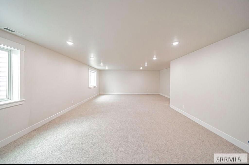 Image 34 of property listing at 522 Vista Ridge Dr, Rexburg, ID 83440