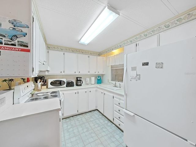 12501 ULMERTON ROAD 140, Largo, FL 33774