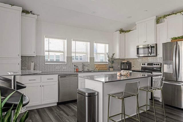 5114 Springlake Parkway, Haltom City, TX 76117