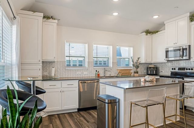 5114 Springlake Parkway, Haltom City, TX 76117