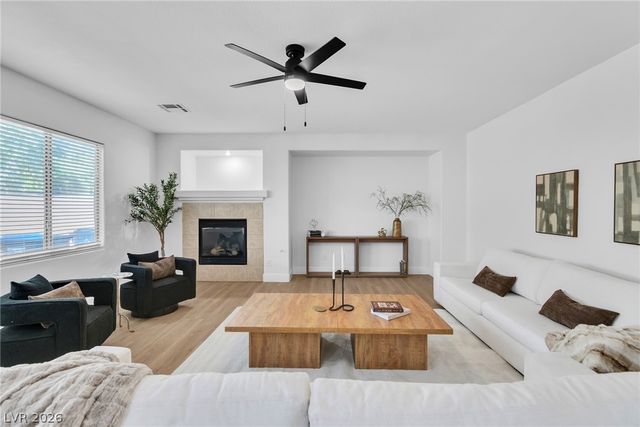 8229 Fishtrap Hollow Street, North Las Vegas, NV 89085