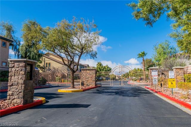8229 Fishtrap Hollow Street, North Las Vegas, NV 89085