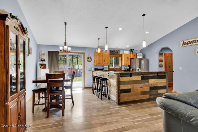 181 E Deer Meadow LN, Blanchard, ID 83804