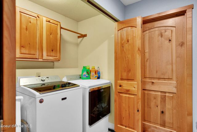 181 E Deer Meadow LN, Blanchard, ID 83804