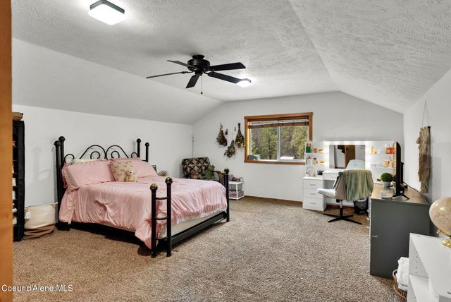 181 E Deer Meadow LN, Blanchard, ID 83804