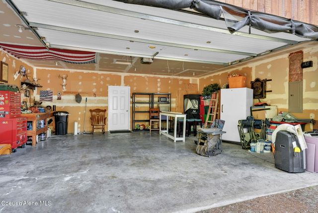 181 E Deer Meadow LN, Blanchard, ID 83804