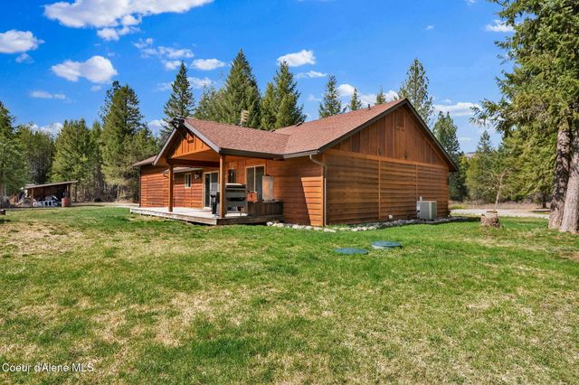 181 E Deer Meadow LN, Blanchard, ID 83804