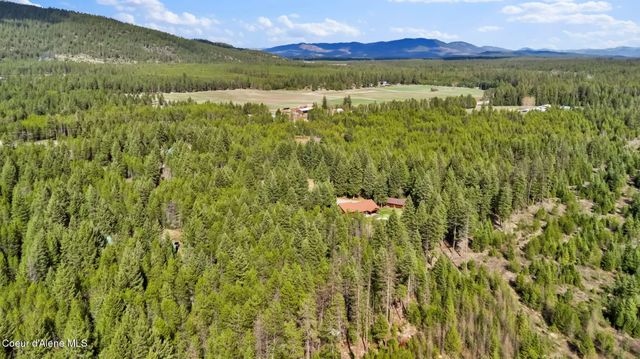 181 E Deer Meadow LN, Blanchard, ID 83804