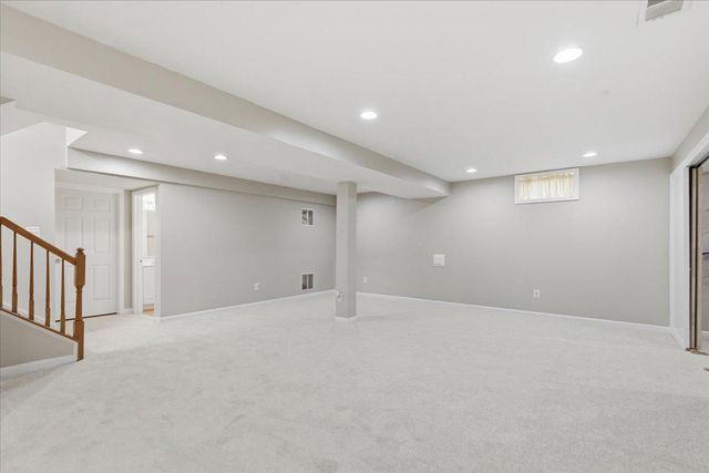 17037 LOFTRIDGE LN, Gainesville, VA 20155