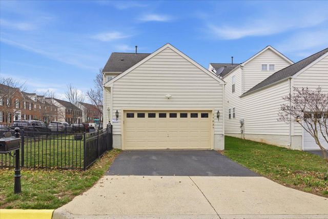 17037 LOFTRIDGE LN, Gainesville, VA 20155