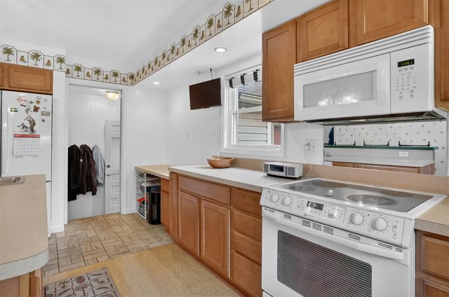 15128 Lexington, Redford, MI 48239