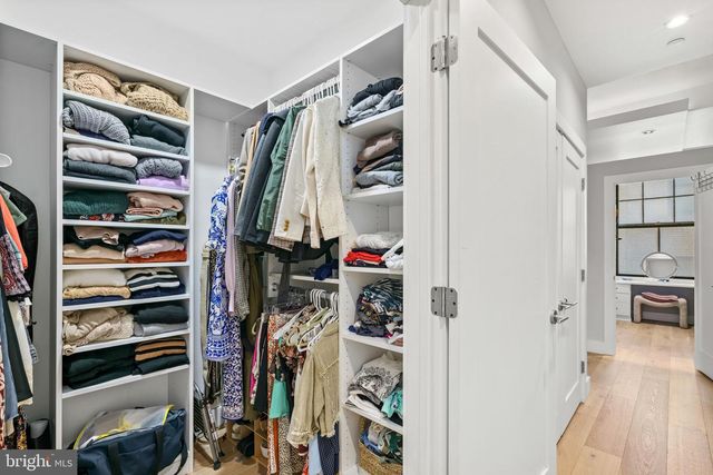 1606 CHESTNUT ST #4, Philadelphia, PA 19103