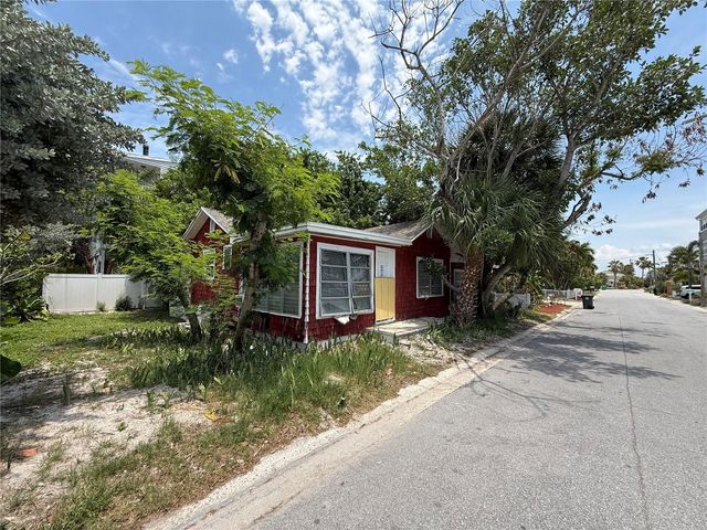 116 85TH AVENUE, Treasure Island, FL 33706