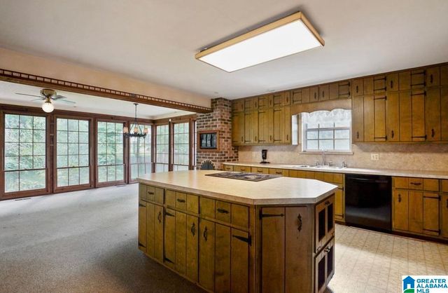 4075 ROSELYN ROAD, Bessemer, AL 35022