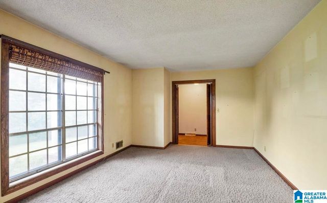 4075 ROSELYN ROAD, Bessemer, AL 35022