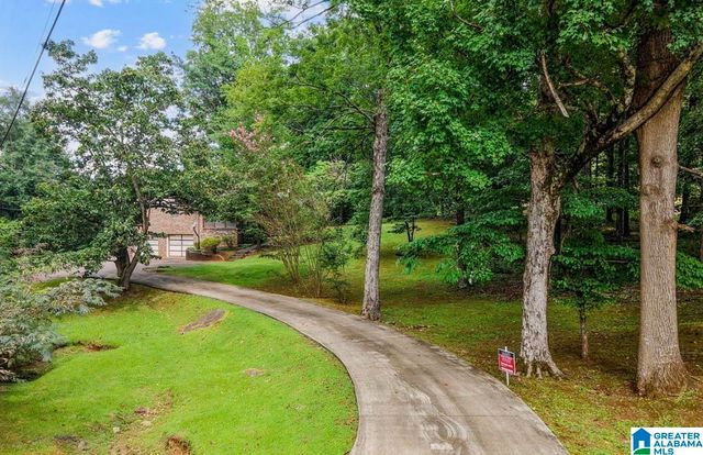 4075 ROSELYN ROAD, Bessemer, AL 35022
