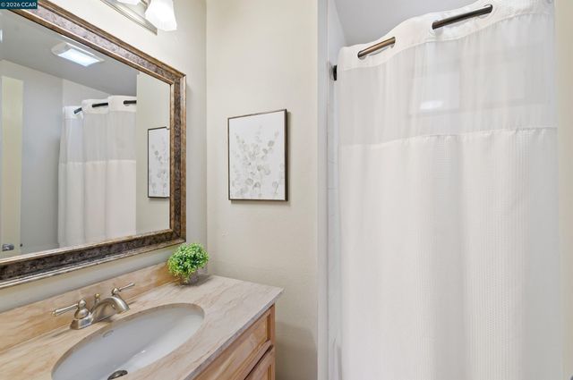 1746 Candelero Ct, Walnut Creek, CA 94598