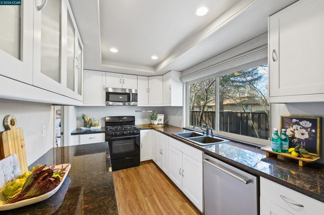 1746 Candelero Ct, Walnut Creek, CA 94598