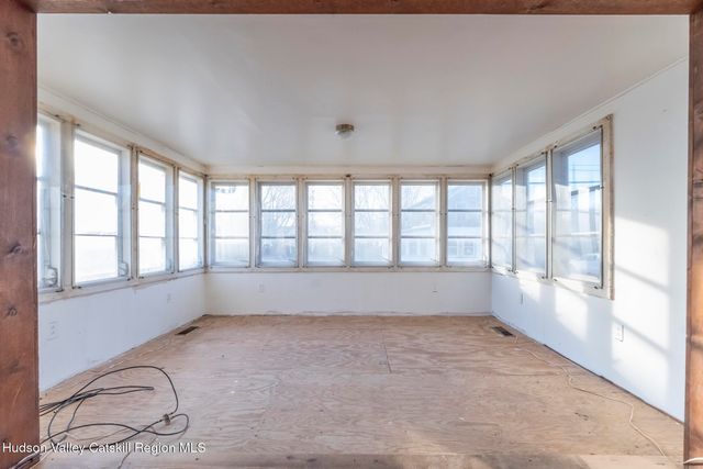 150 Hasbrouck Avenue, Port Ewen, NY 12466