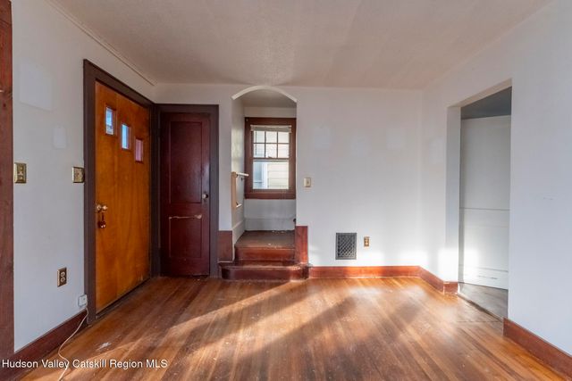 150 Hasbrouck Avenue, Port Ewen, NY 12466