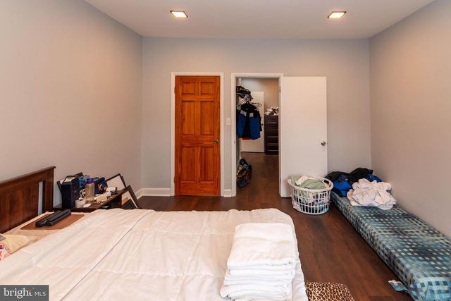 246 S EAST AVE, Baltimore, MD 21224