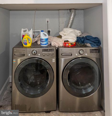 246 S EAST AVE, Baltimore, MD 21224