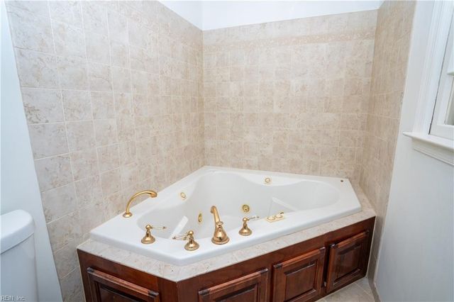 108 Long Bridge RD, Hampton, VA 23669