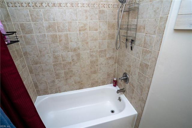 108 Long Bridge RD, Hampton, VA 23669