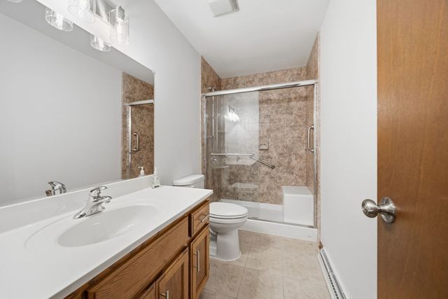 909 Knollside Road, New Lenox, IL 60451
