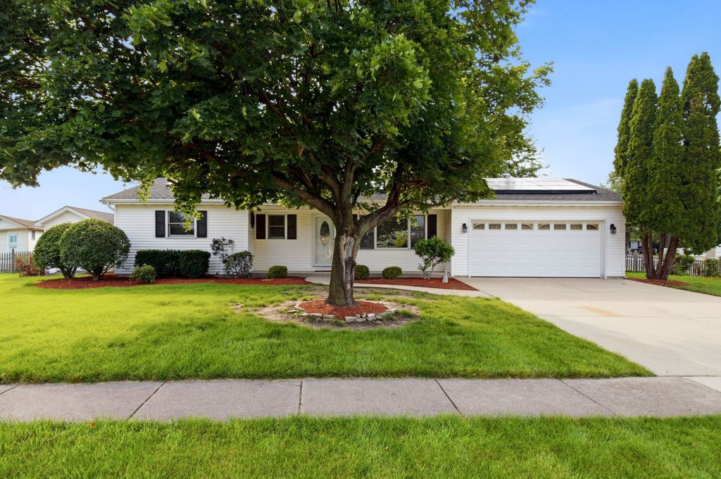 909 Knollside Road, New Lenox, IL 60451