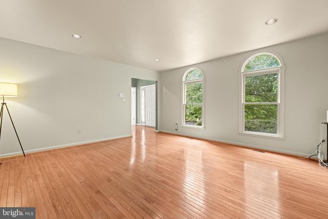 16 CHARING CT, Owings Mills, MD 21117