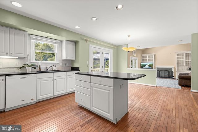 16 CHARING CT, Owings Mills, MD 21117