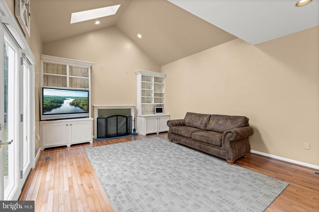 16 CHARING CT, Owings Mills, MD 21117