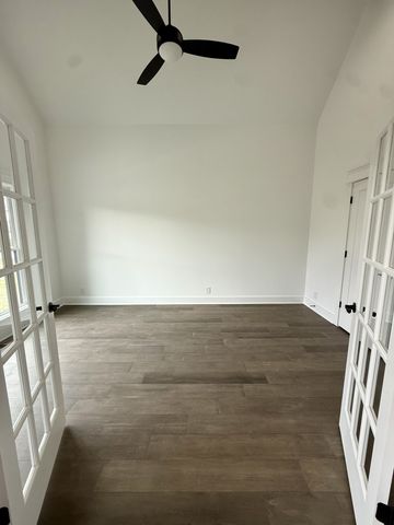 3932 Delzotto Dr, Murfreesboro, TN 37128