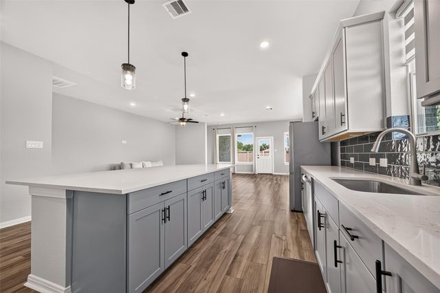 16118 Cottontail Burrow Lane, Hockley, TX 77447