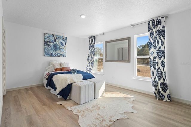 1049 W NEW YORK AVENUE, Orange City, FL 32763