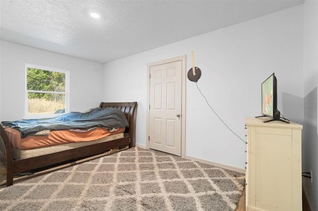 1049 W NEW YORK AVENUE, Orange City, FL 32763