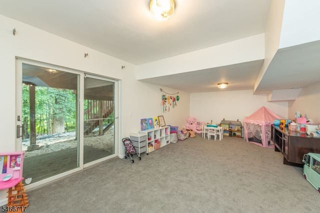 58 Orton Rd, West Caldwell Twp., NJ 07006