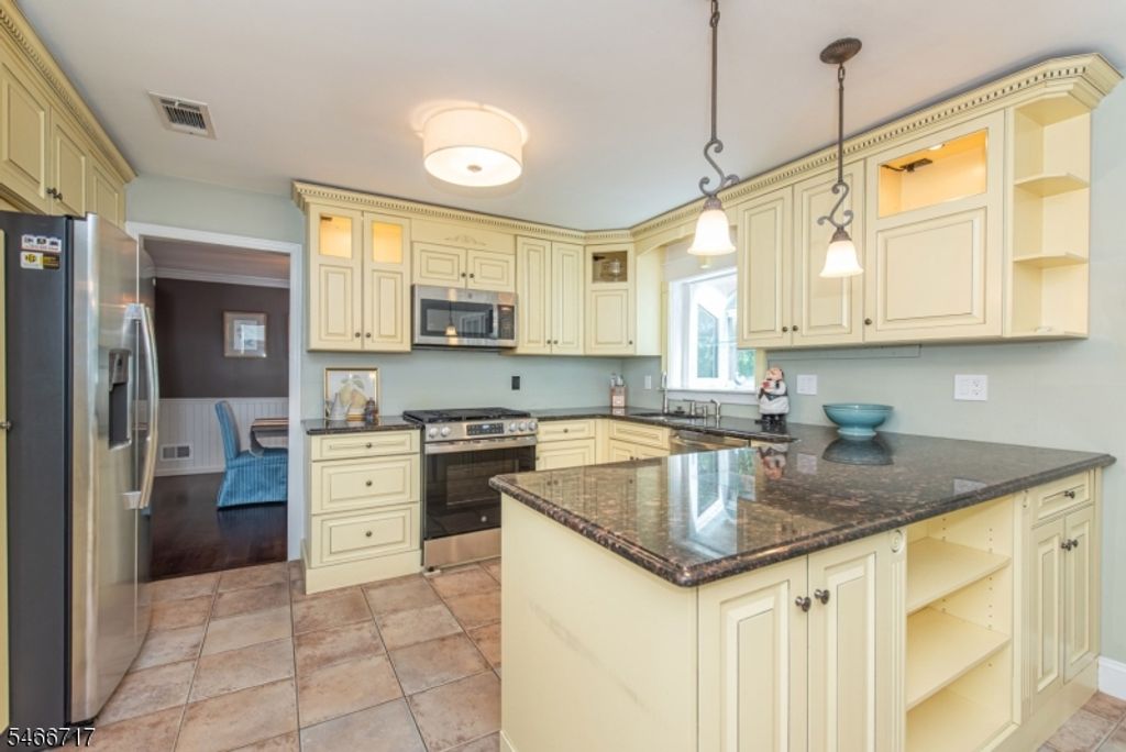 58 Orton Rd, West Caldwell Twp., NJ 07006 — photo 5