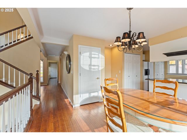 660 JADE St, Sutherlin, OR 97479