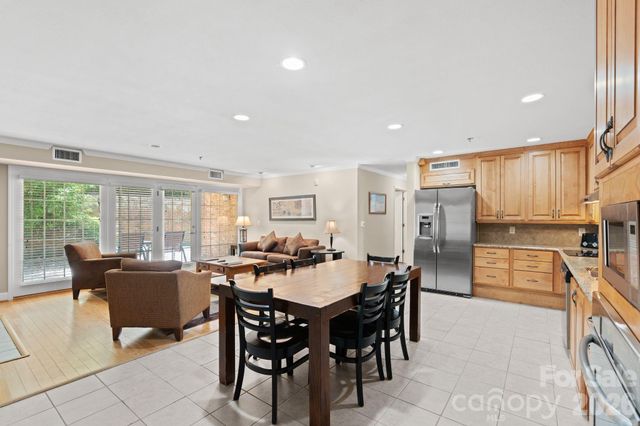 201 Bowling Park Road, Asheville, NC 28803