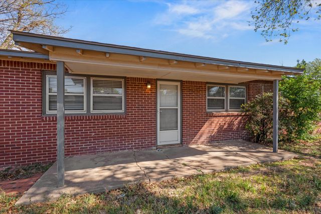 3809 49th Street, Lubbock, TX 79413