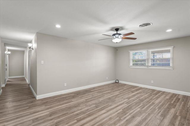 3809 49th Street, Lubbock, TX 79413