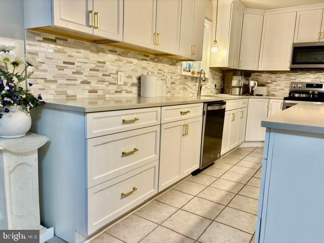 8 OXFORD CT, Chambersburg, PA 17201