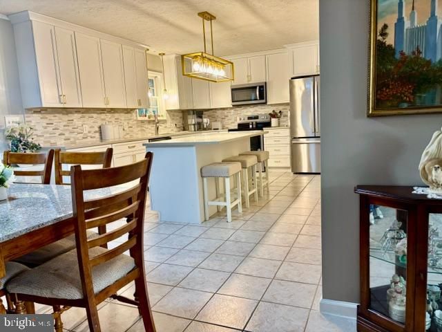 8 OXFORD CT, Chambersburg, PA 17201