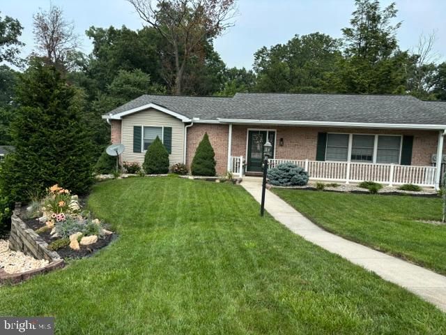 8 OXFORD CT, Chambersburg, PA 17201